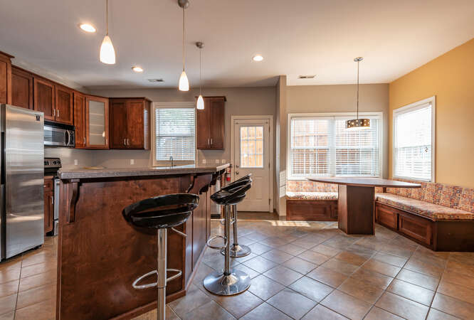 1751 N Washington Street-small-008-022-KitchenEating Area-666x450-72dpi